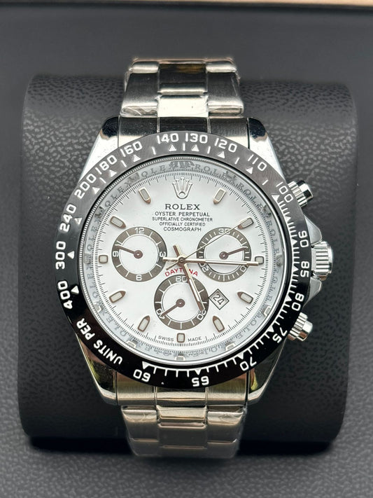 ROLEX DAYTONA ACERO CHRONOSPORT PLATEADO/FONDO BLANCO - PRESTIGIO EN CADA SEGUNDO