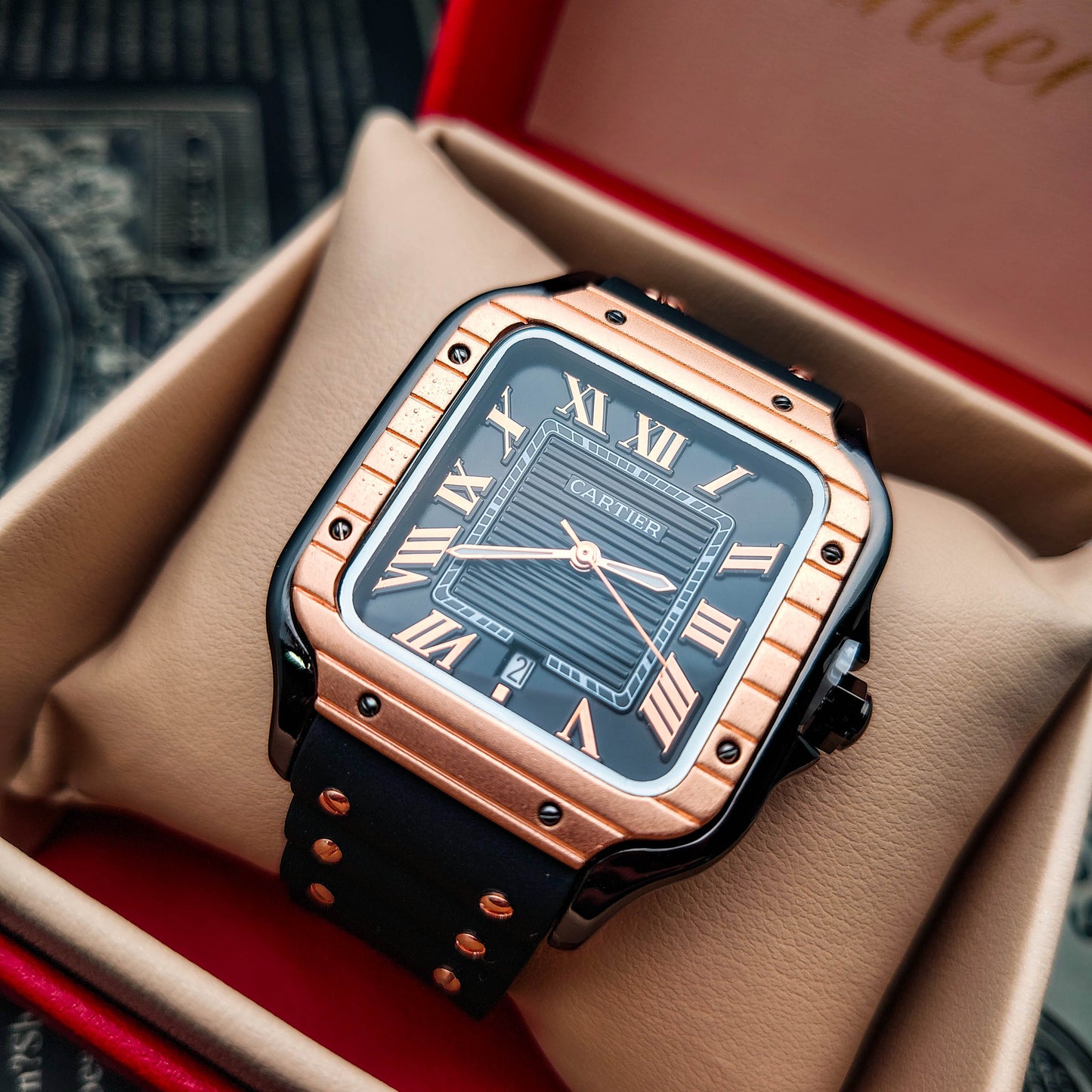 RELOJ CARTIER SANTOS GOMA - SÍMBOLO DE PRESTIGIO, TRADICION Y MODERNIDAD