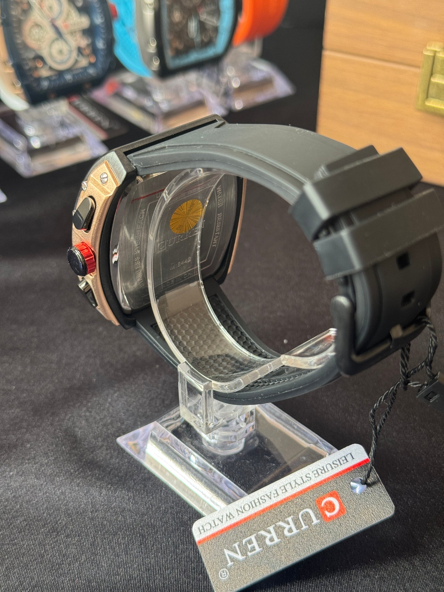 RELOJ CURREN 8442 SPORTX NEGRO/COBRE - DISEÑO IMPACTANTE EN SILICONA (ORIGINAL)