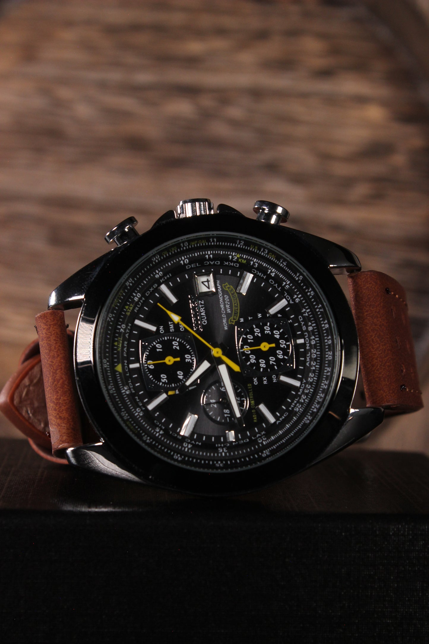 RELOJ CITIZEN IMPERIAL CORREA DE CUERO - ELEGANCIA QUE IMPONE PRESENCIA