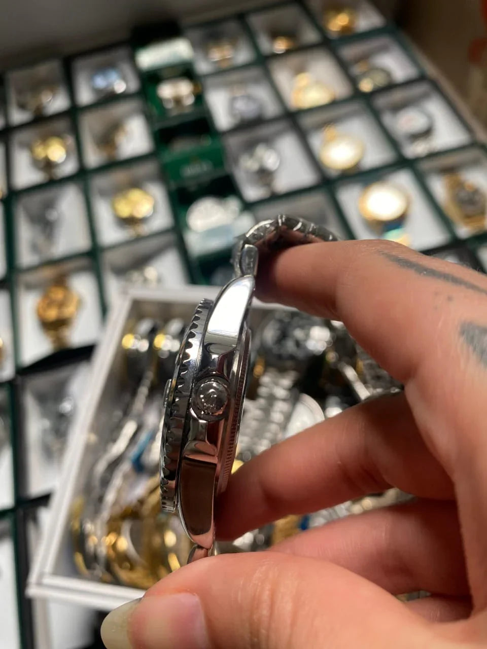 ROLEX SUBMARINER ESTILO PREMIUM PLATEADO NEGRO - EN RELOJ QUE HABLA POR TI ANTES DE DECIR UNA PALABRA RY