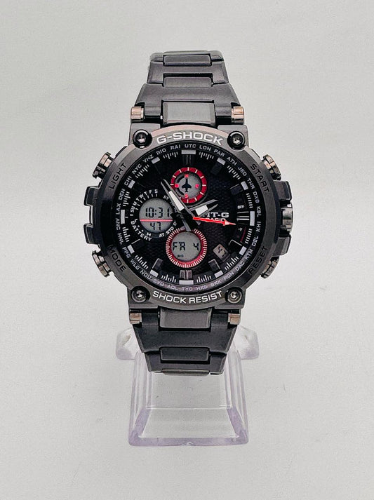 RELOJ CASIO MTG TITAN FORCE NEGRO/ROJO - FUERZA Y PRESTIGIO