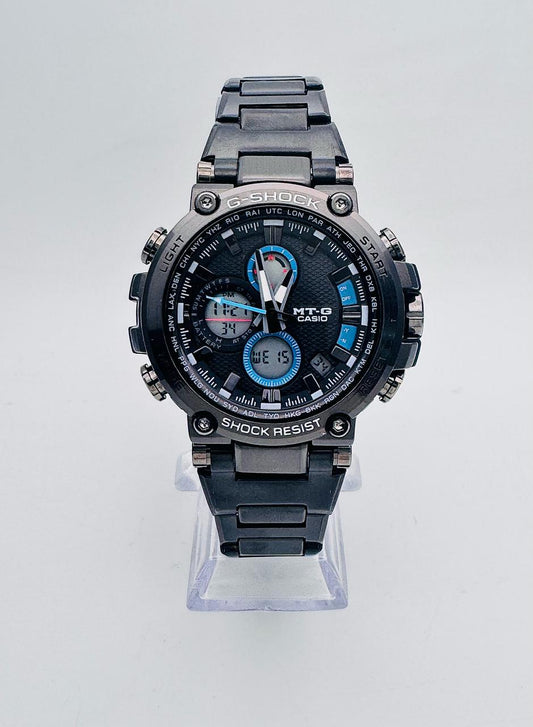 RELOJ CASIO MTG TITAN FORCE NEGRO/AZUL - FUERZA Y PRESTIGIO
