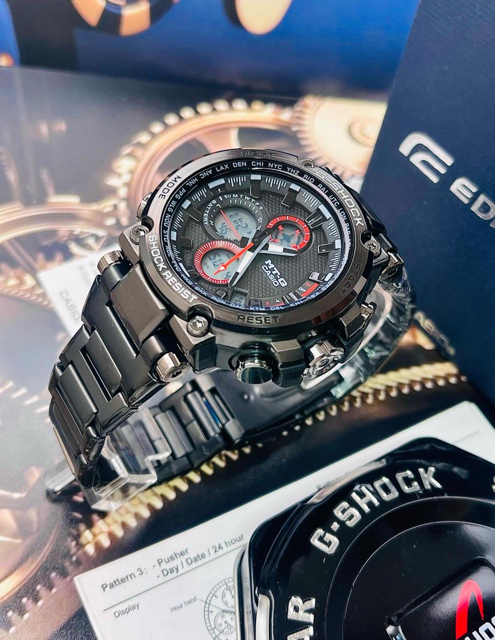 RELOJ CASIO MTG TITAN FORCE NEGRO/ROJO - FUERZA Y PRESTIGIO