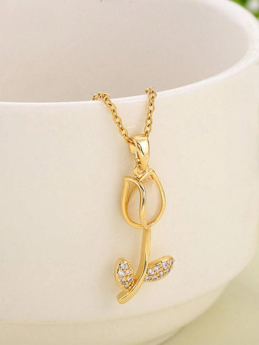 COLLAR TULIPÁN - ELEGANCIA Y BELLEZA EN UNA SOLA PIEZA