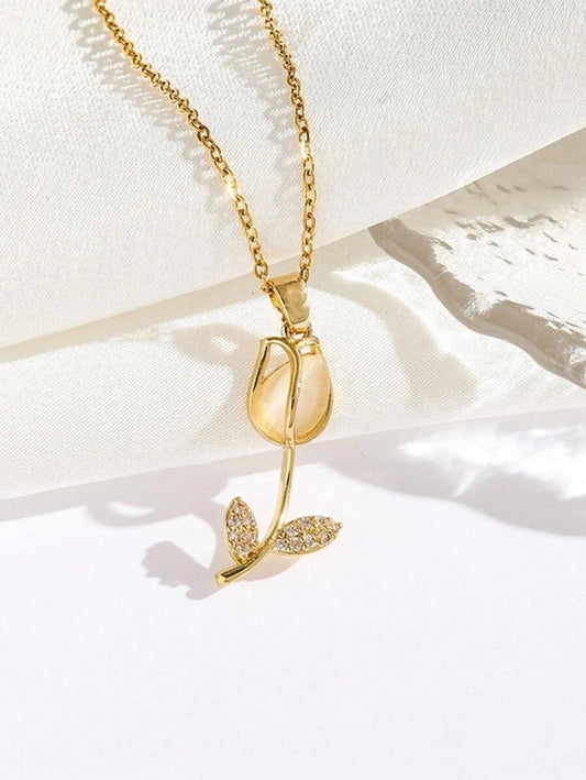 COLLAR TULIPÁN - ELEGANCIA Y BELLEZA EN UNA SOLA PIEZA