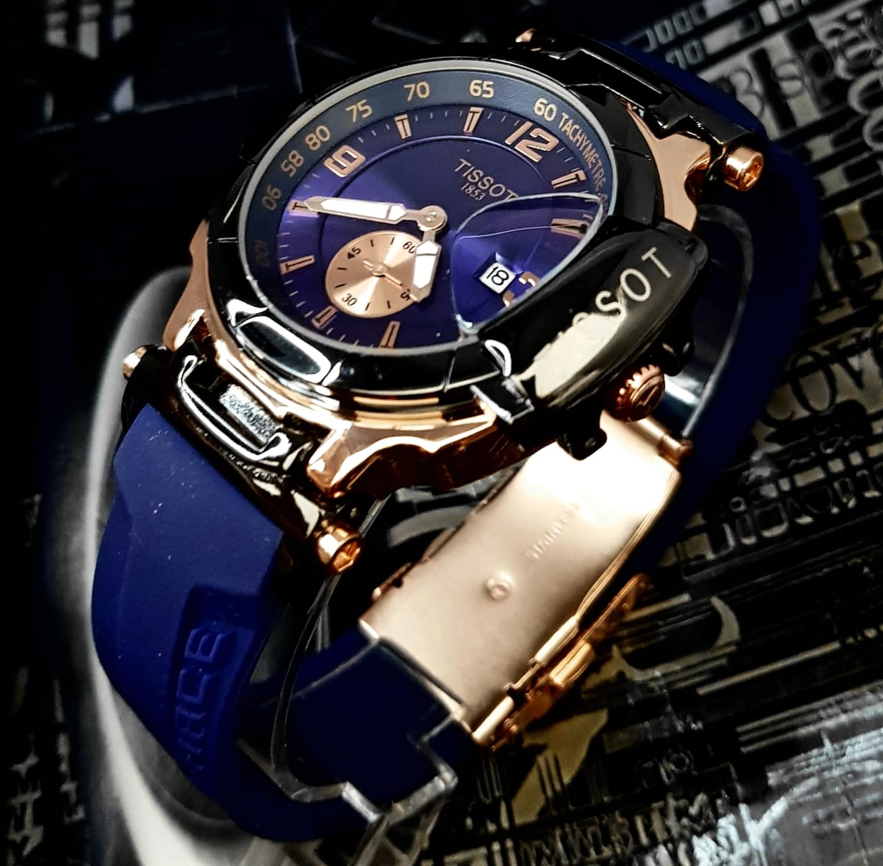 RELOJ TISSOT T-RACE CHRONO - EDICION RACING PREMIUM