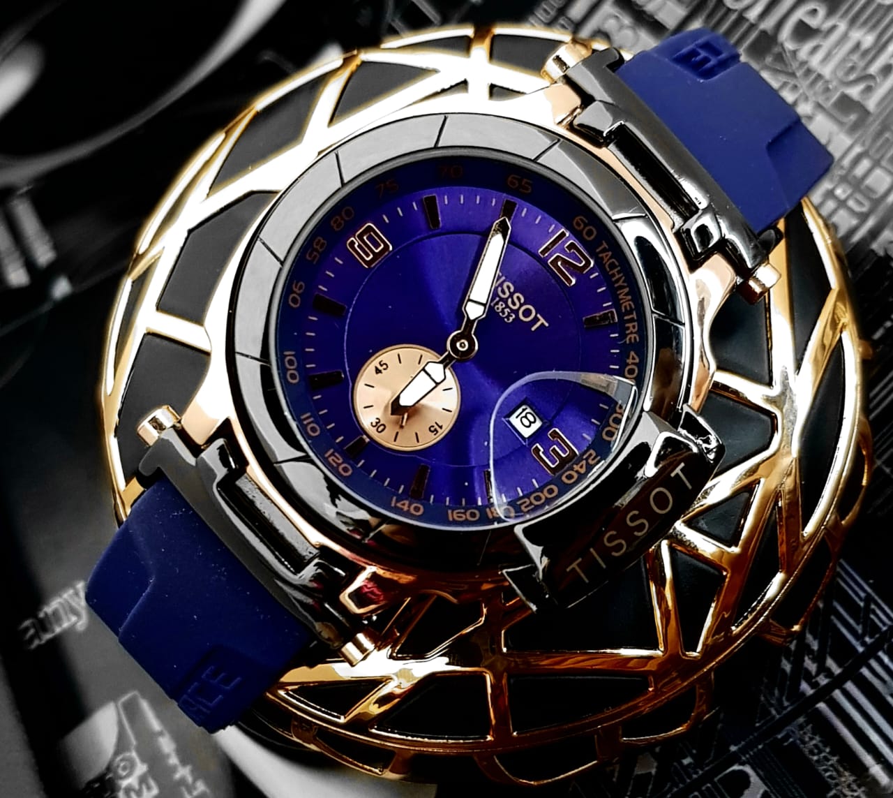 RELOJ TISSOT T-RACE CHRONO - EDICION RACING PREMIUM