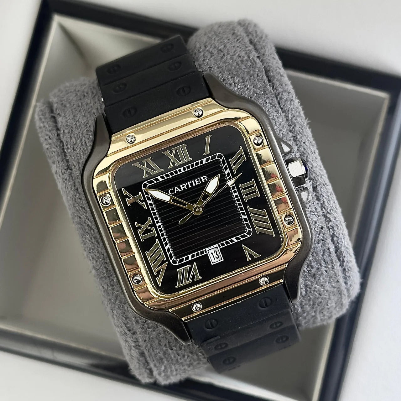 RELOJ CARTIER SANTOS GOMA - SÍMBOLO DE PRESTIGIO, TRADICION Y MODERNIDAD