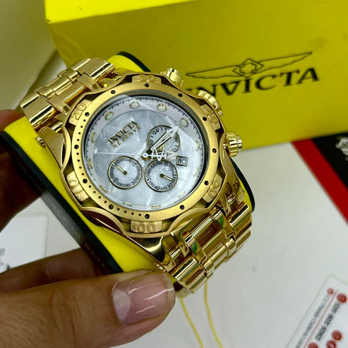 RELOJ INVICTA RESERVE DORADO BLANCO - DISENO ICONICO QUE REFLEJA LUJO