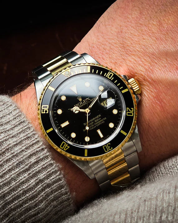 ROLEX SUBMARINER ESTILO PREMIUM BICOLOR NEGRO - SOFISTICACIÓN ACCESIBLE PARA ELEVAR TU ESTILO TODOS LOS DÍAS