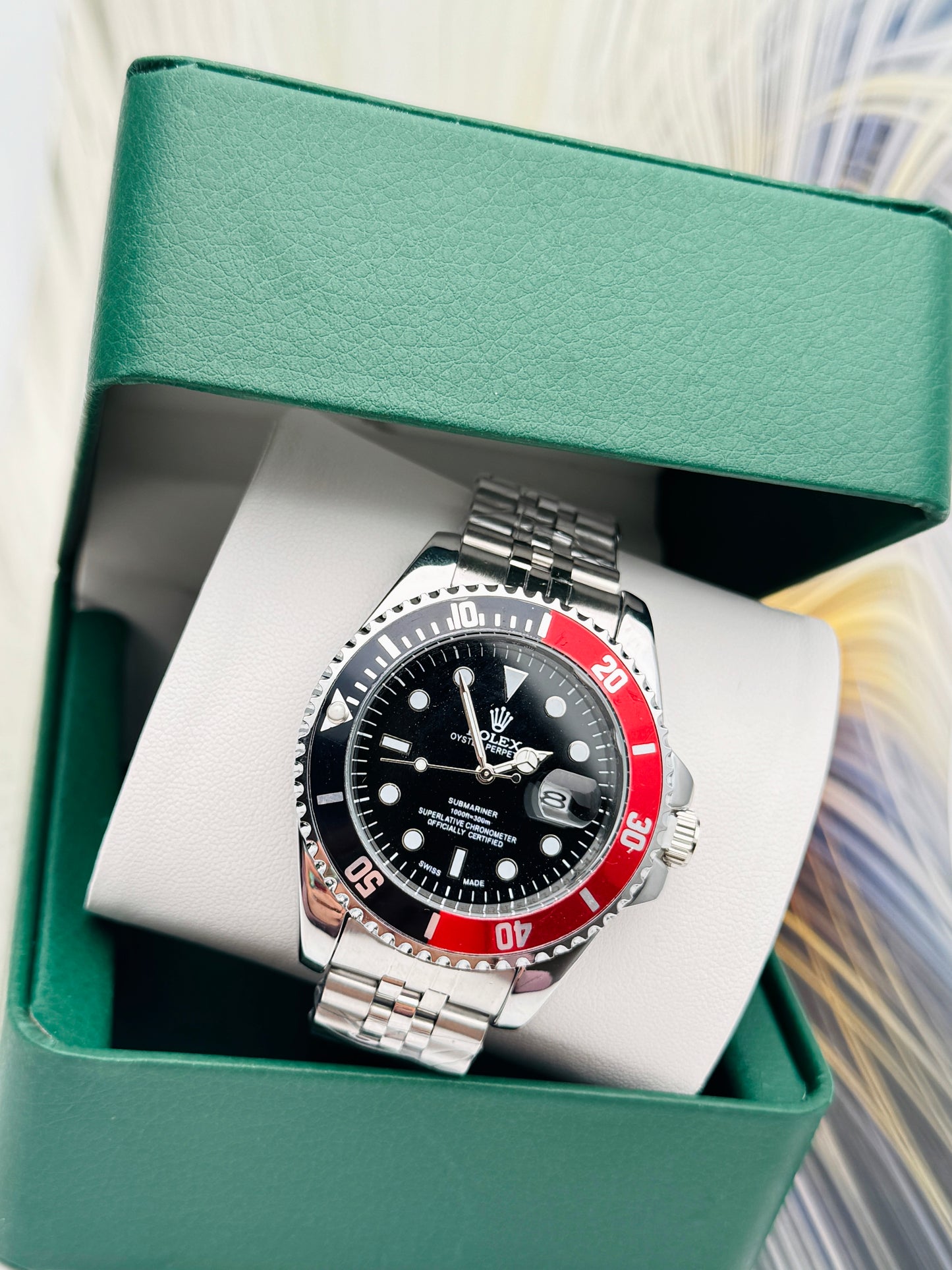 ROLEX SUBMARINER ESTILO PREMIUM NEGRO/ROJO - ELEGANCIA ATEMPORAL