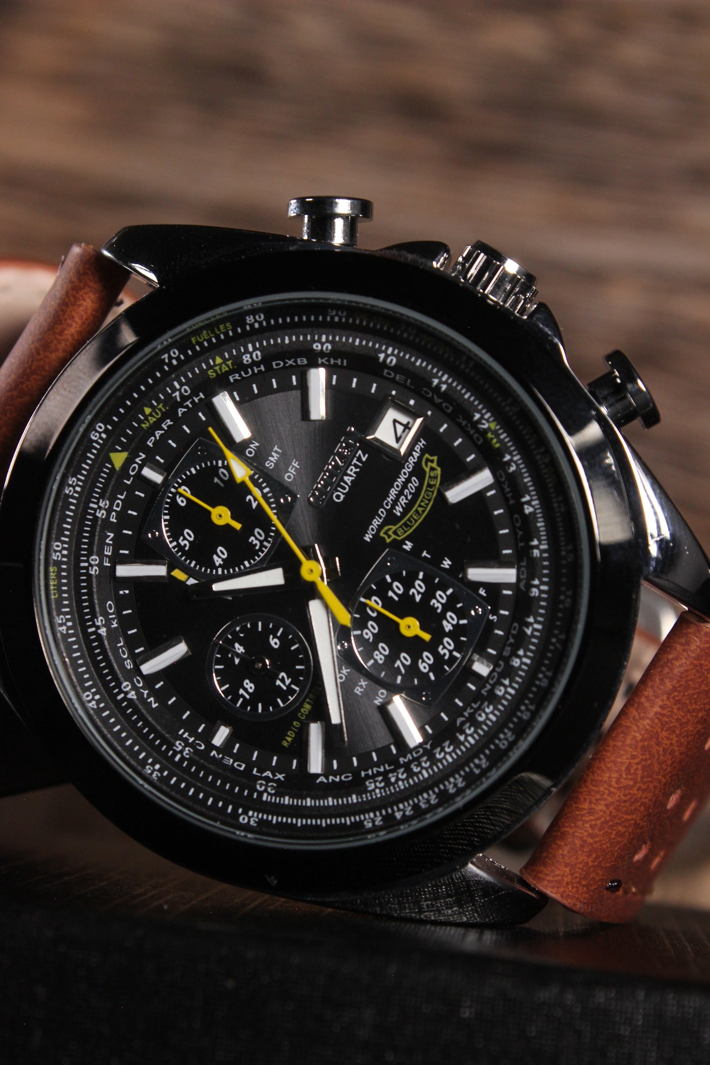 RELOJ CITIZEN IMPERIAL CORREA DE CUERO - ELEGANCIA QUE IMPONE PRESENCIA